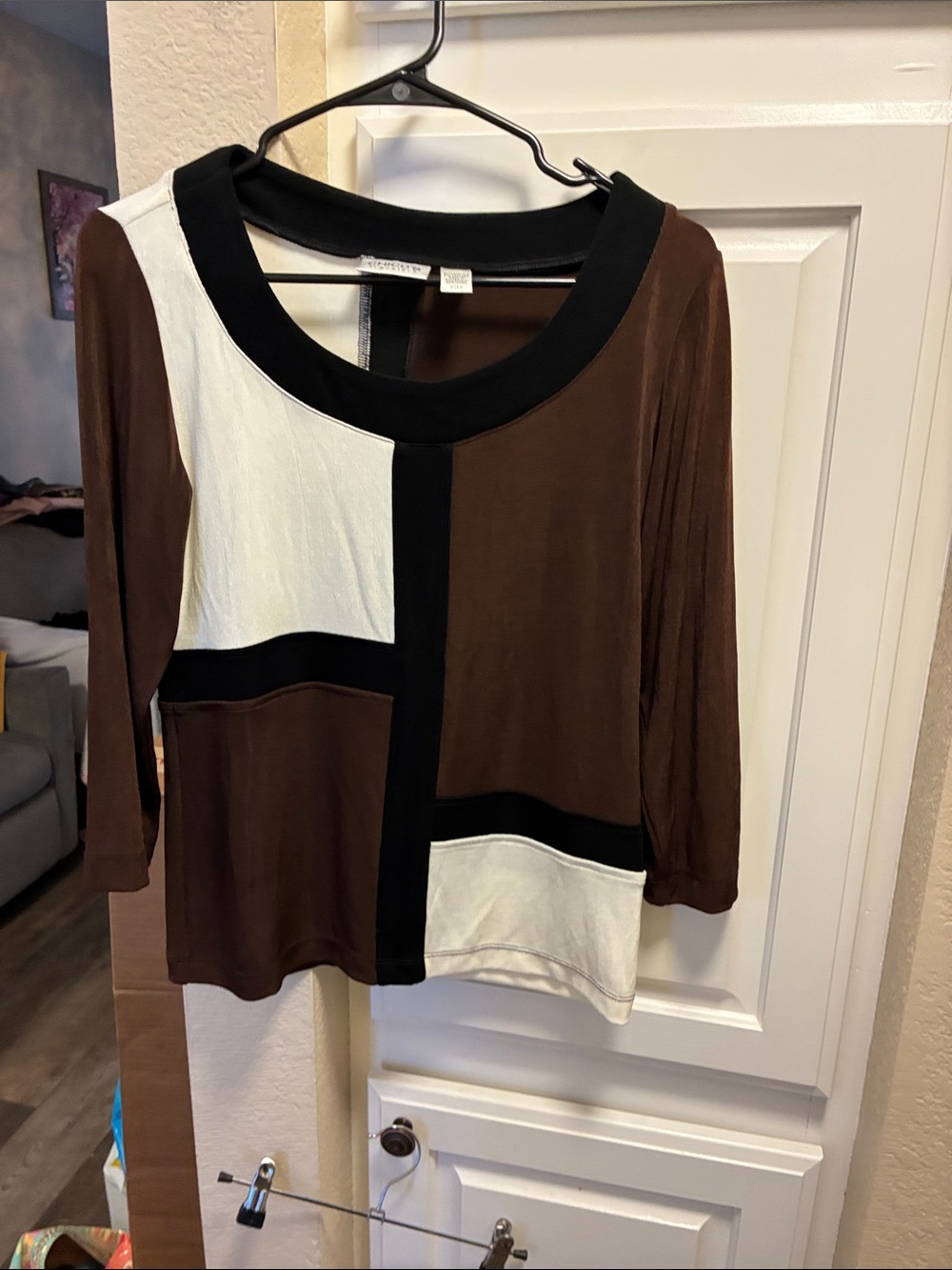 Chico's Travelers Brown, cream and Black Colorblock Scoop-Neck Top